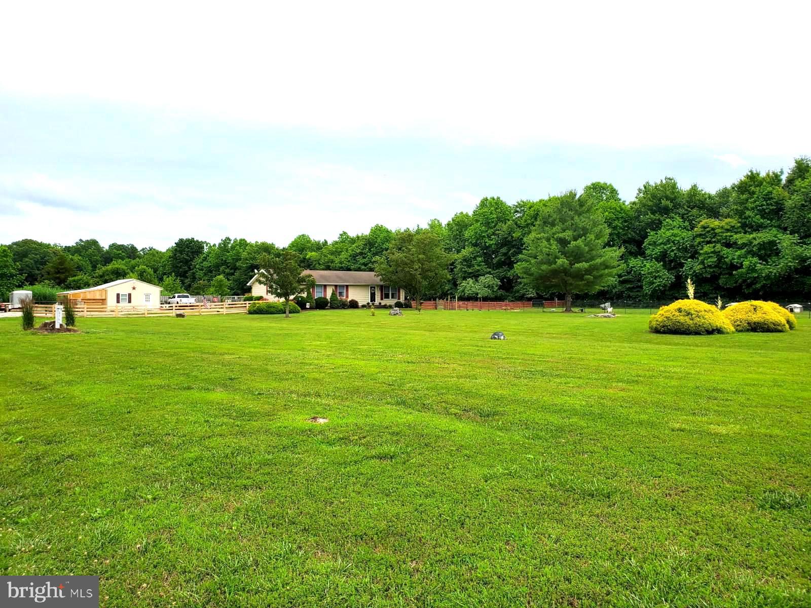 269 Walker School Road Townsend, DE 19734 - Photo 4 of 57