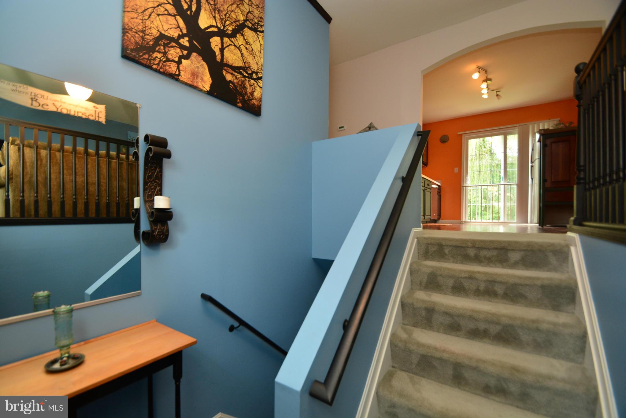 716 Carrollwood Road Baltimore, MD 21220 - Photo 25 of 30 Welcoming foyer