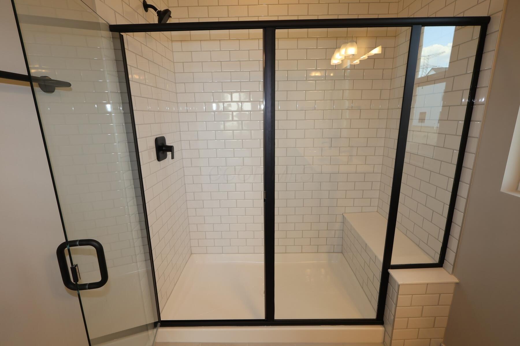 5655 Valleydale Road Powell, OH 43065 - Photo 13 of 16 Owner's Bathroom