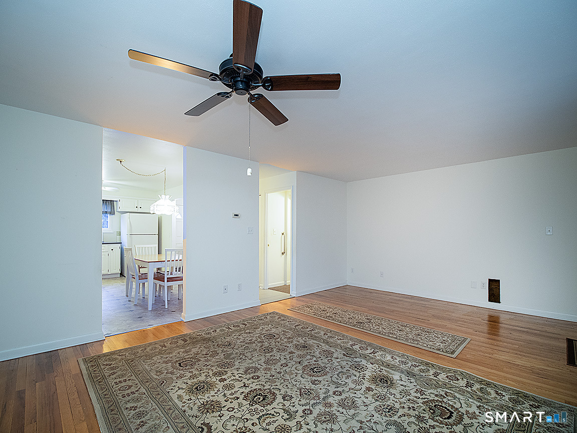 93 Centerbrook Road, Unit 93 Hamden, CT 06518 - Photo 11 of 32