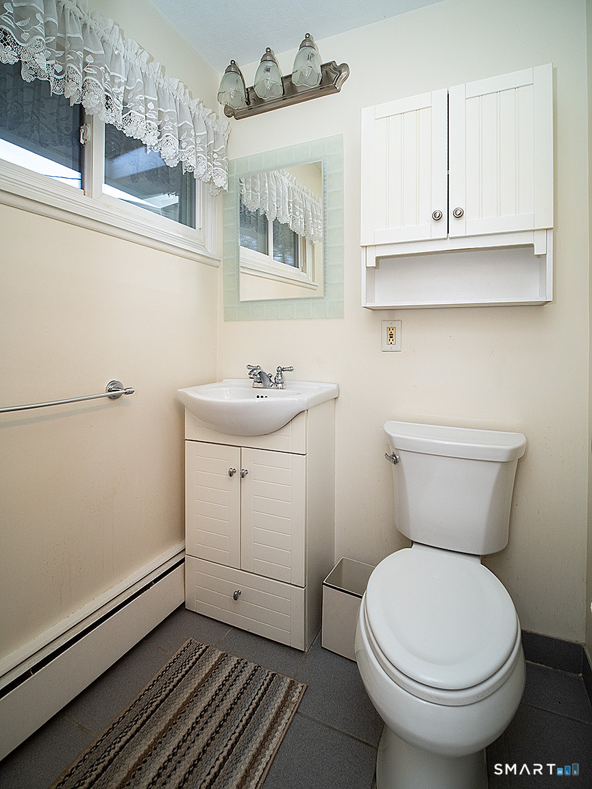 93 Centerbrook Road, Unit 93 Hamden, CT 06518 - Photo 14 of 32