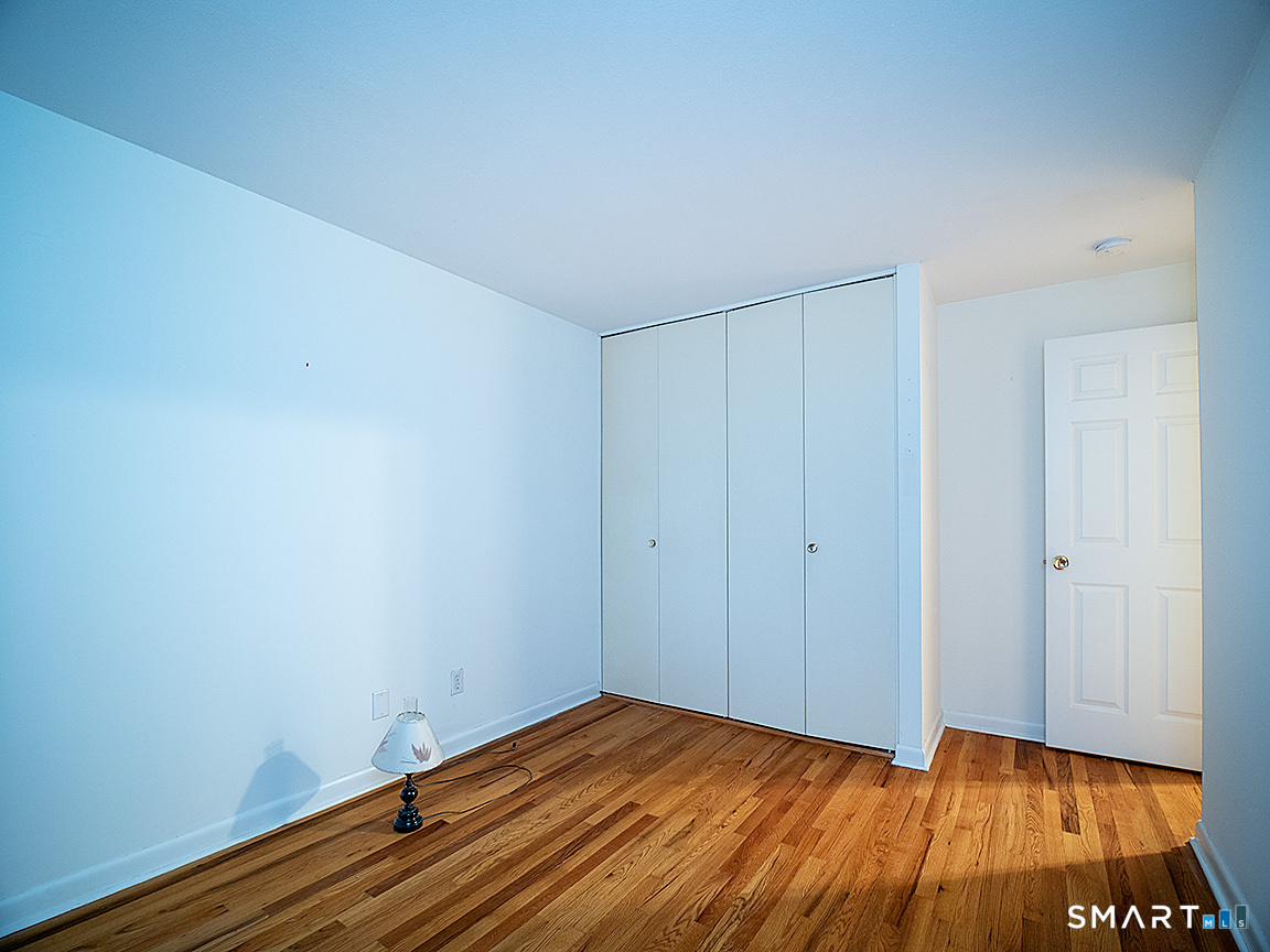 93 Centerbrook Road, Unit 93 Hamden, CT 06518 - Photo 24 of 32