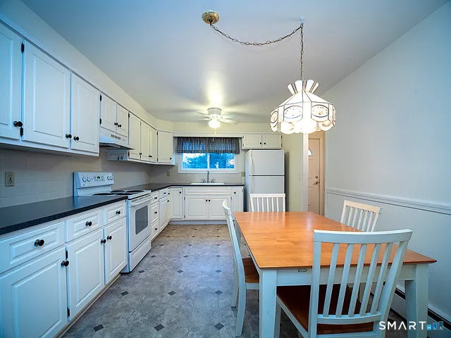 $185,000 | 93 Centerbrook Road, Unit 93, Hamden, CT 06518