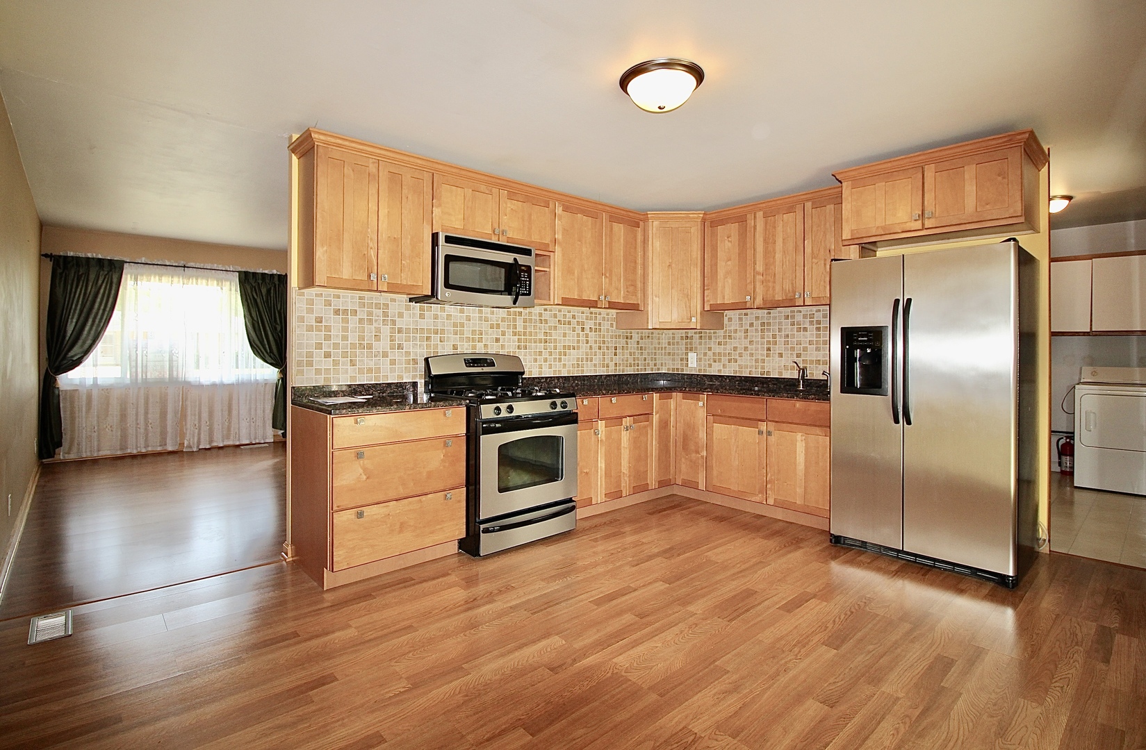 504 Audubon Road Streamwood, IL 60107 - Photo 3 of 15