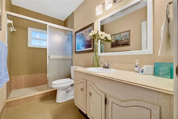 $249,500 | 701 Poinsettia Road, Unit 308, Belleair, FL 33756