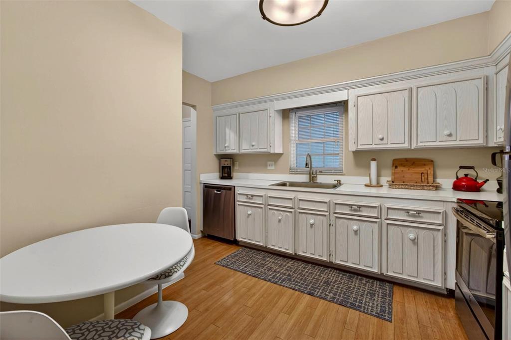 701 Poinsettia Road, Unit 308 Belleair, FL 33756 - Photo 5 of 20