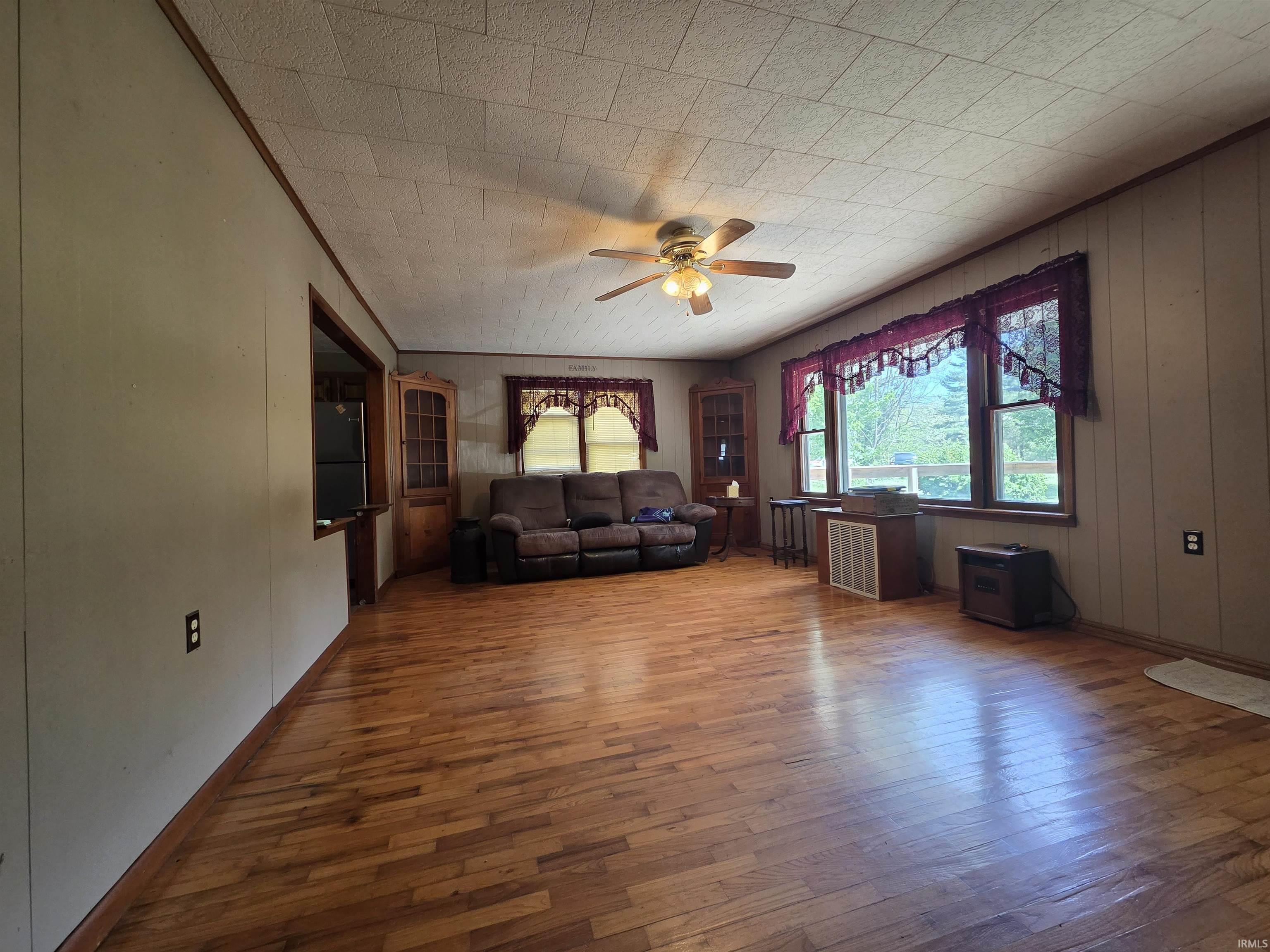 14027 Highway 231 Odon, IN 47562 - Photo 9 of 21