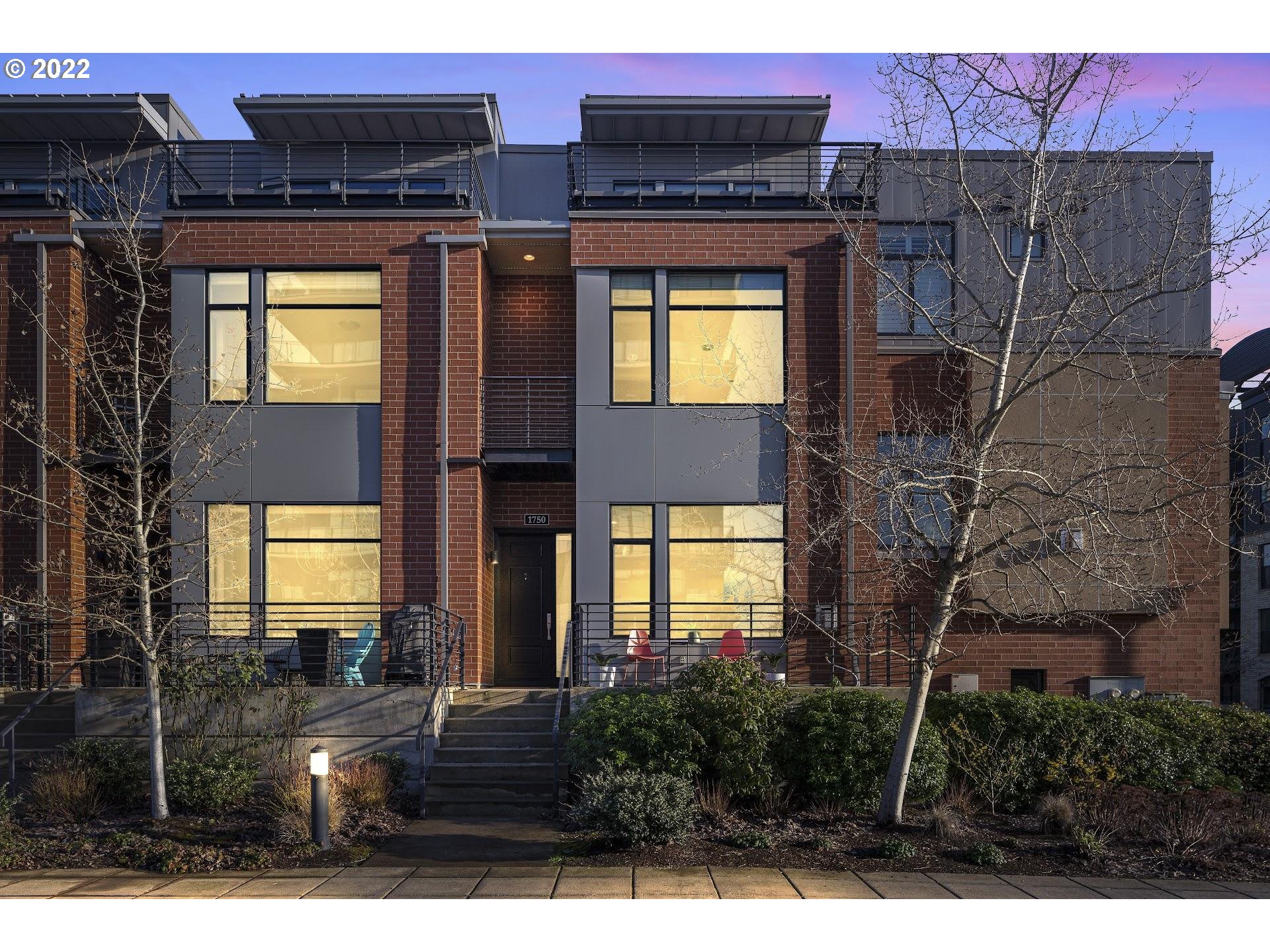 1750 Northwest Riverscape Street, Unit 102 Portland, OR 97209 - Photo 1 of 32 Gallery Image 1
