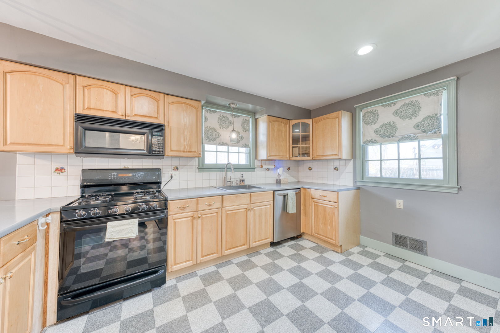 65 Tyler Lake Heights Road Goshen, CT 06756 - Photo 11 of 22
