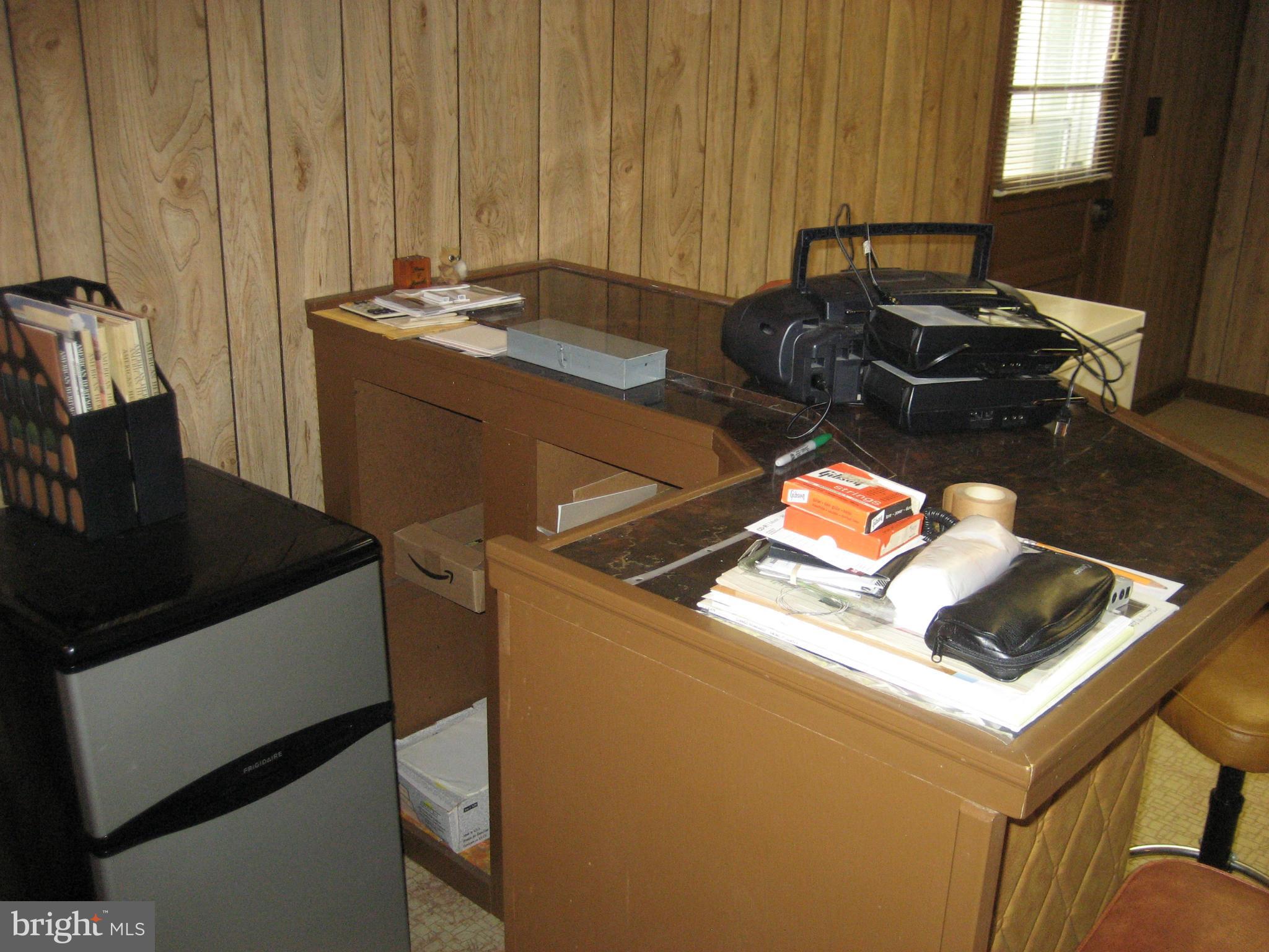 7712 Ontario Road Gainesville, VA 20155 - Photo 22 of 30 Office