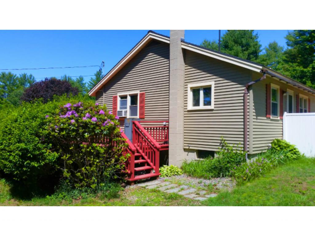 254 Hague Road Dummerston, VT 05301 - Photo 3 of 19