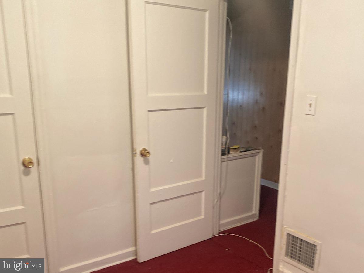 433 Roundview Road Baltimore, MD 21225 - Photo 13 of 20