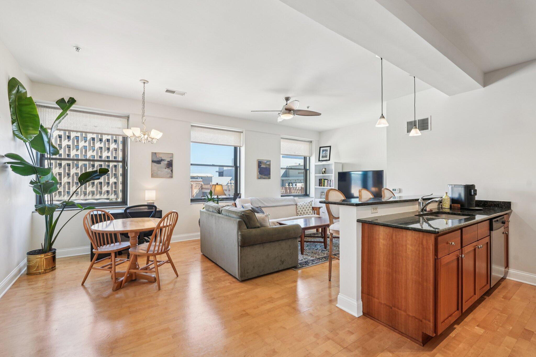 606 West Wisconsin Avenue, Unit 309 Milwaukee, WI 53203 - Photo 2 of 42 Open Concept Condo w/Great Views