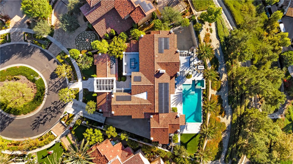 2 Thomas Road Ladera Ranch, CA 92694 - Photo 44 of 69 This home is the ultimate expression of California luxury, blending modern convenience with timeless elegance. Your Luxury California Lifestyle begins here!