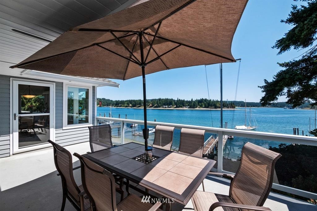 15782 Virginia Point Road Northeast Poulsbo, WA 98370 - Photo 10 of 24 Gallery Image 10
