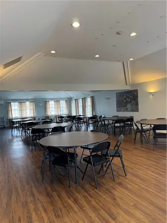 $289,900 | 15 Bluebird Drive, Tiverton, RI 02878