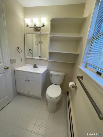 $1,900 | 12 Taunton Lake Drive, Newtown, CT 06470