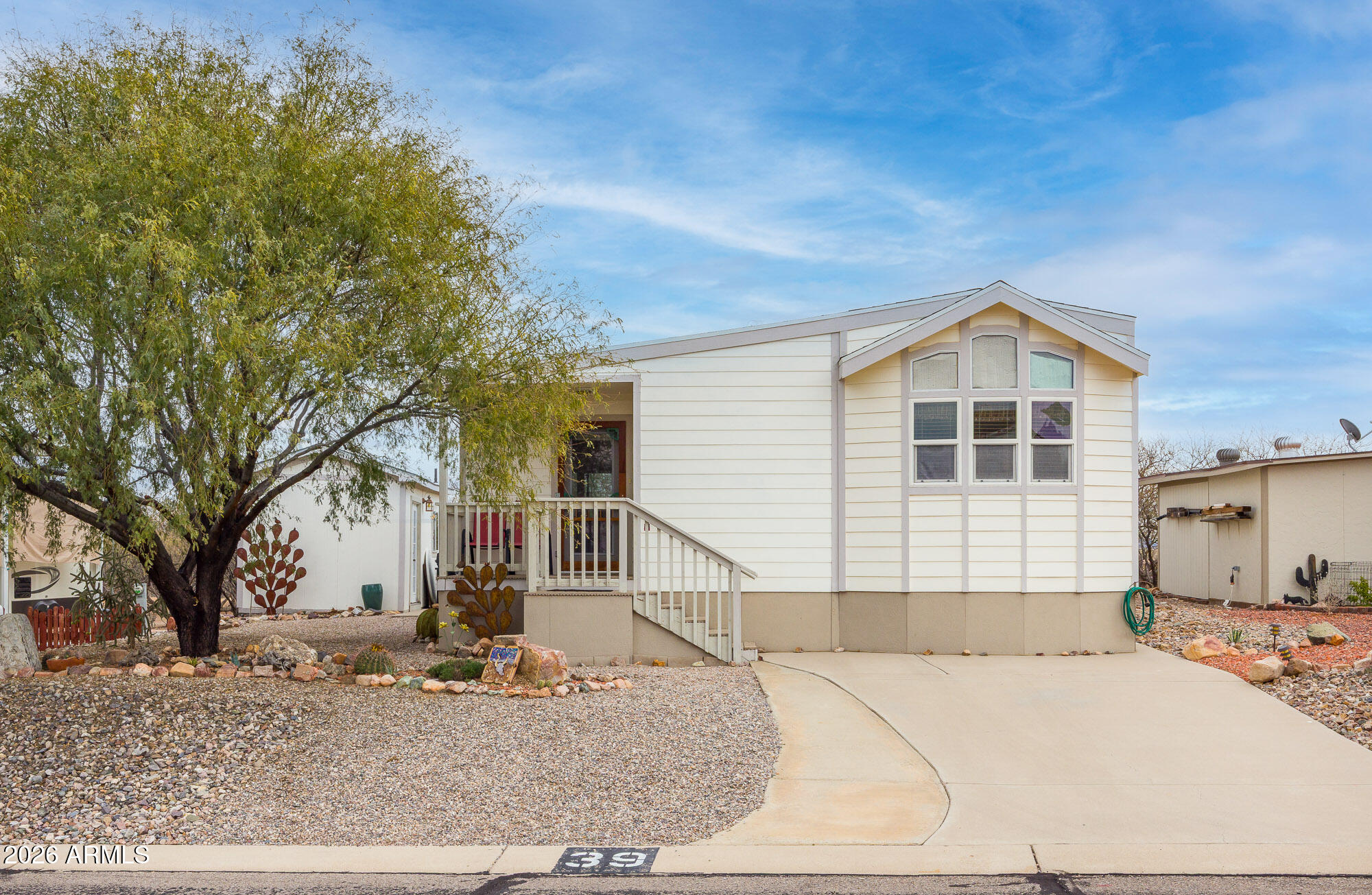 1030 Barrel Cactus Ridge, Unit 39 Benson, AZ 85602 - Photo 2 of 36 a view of a house with a patio