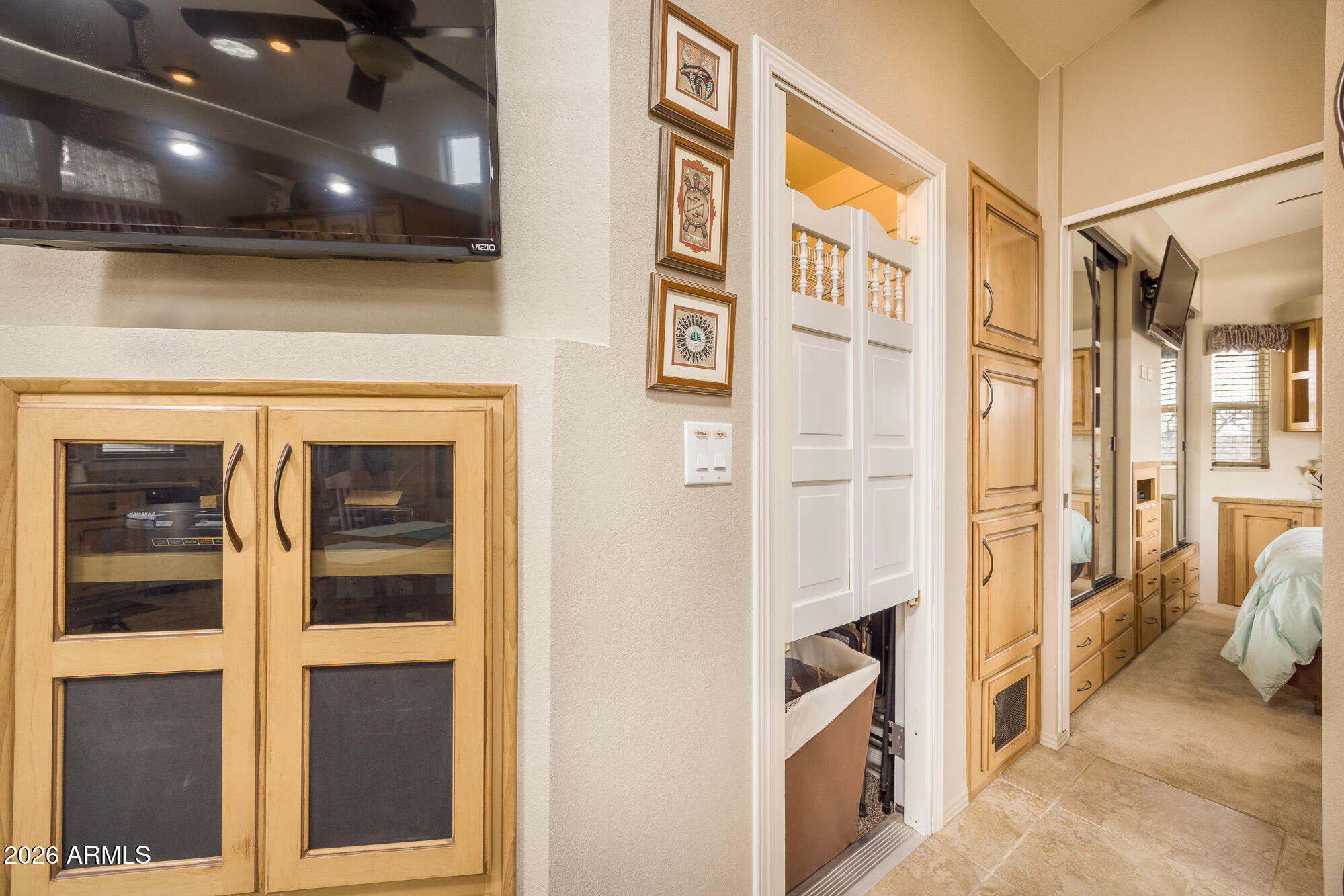 1030 Barrel Cactus Ridge, Unit 39 Benson, AZ 85602 - Photo 9 of 36 a view of an entryway of the house