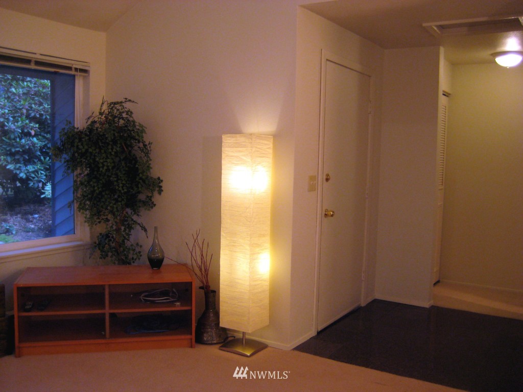 4308 Northeast Sunset Boulevard, Unit A6 Renton, WA 98059 - Photo 4 of 12 Gallery Image 4