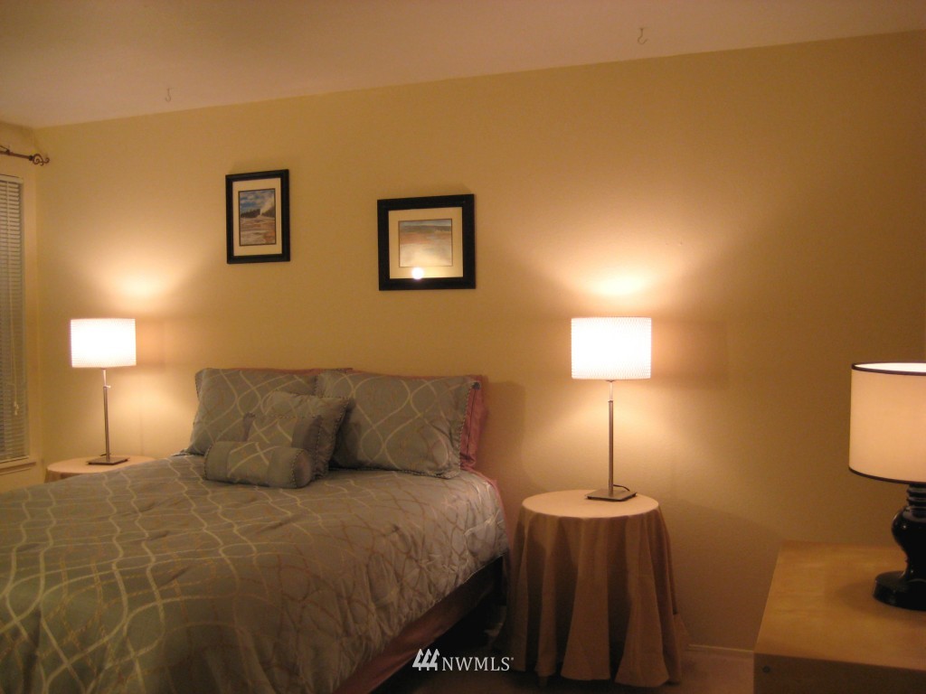 4308 Northeast Sunset Boulevard, Unit A6 Renton, WA 98059 - Photo 8 of 12 Gallery Image 8