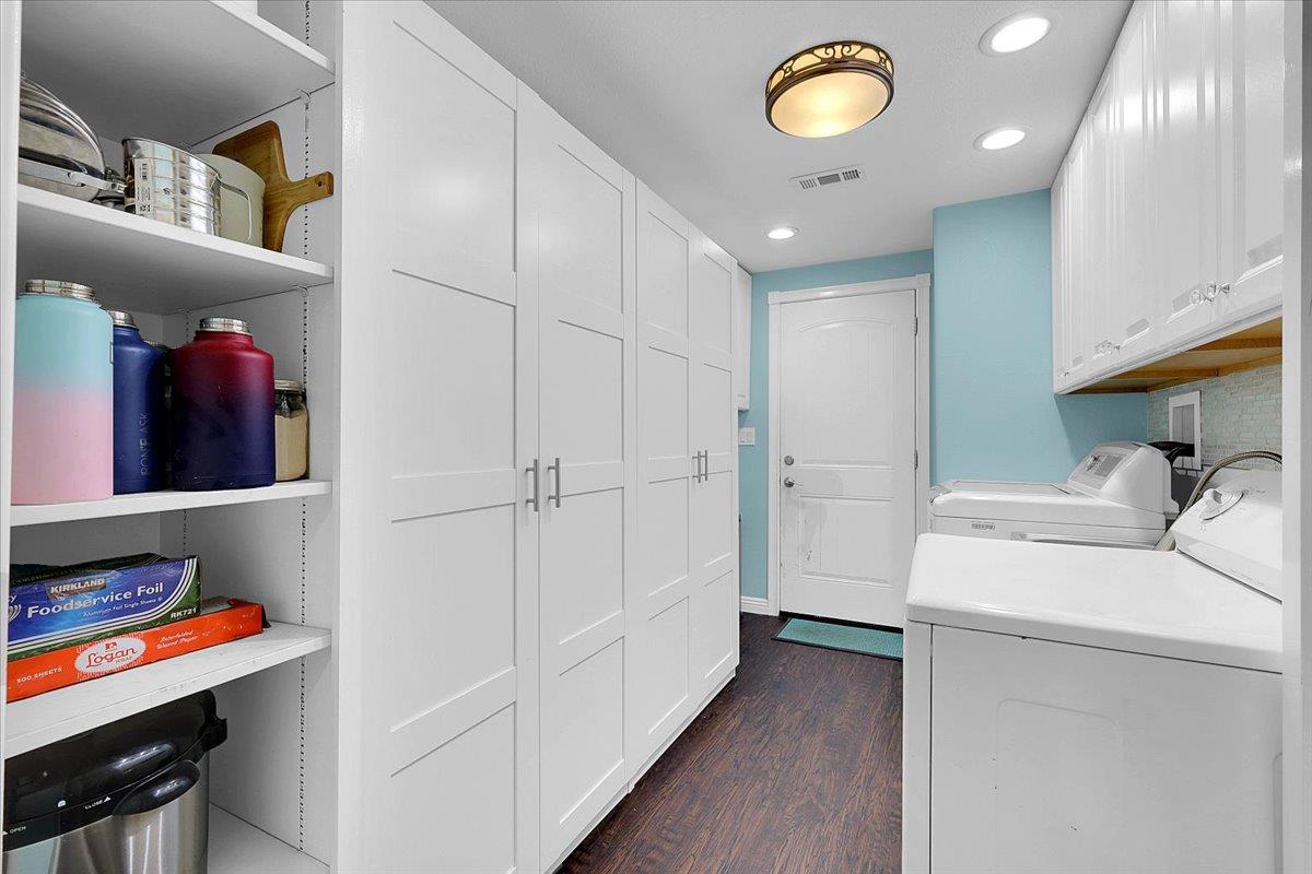 5664 Riverside Drive Olivehurst, CA 95961 - Photo 17 of 59