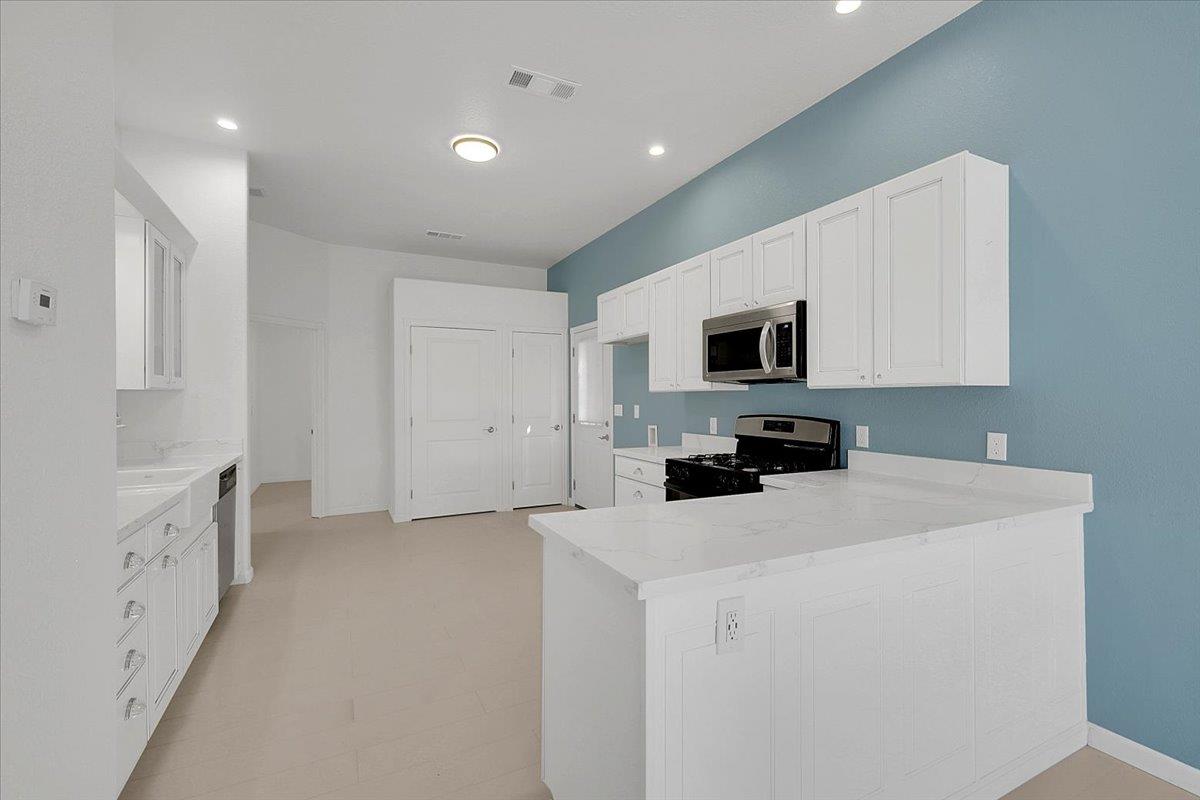 5664 Riverside Drive Olivehurst, CA 95961 - Photo 29 of 59