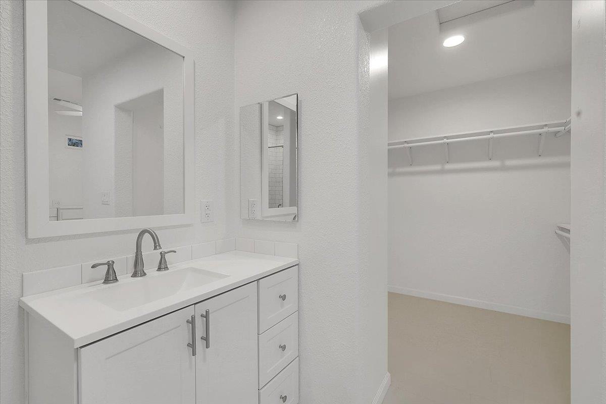 5664 Riverside Drive Olivehurst, CA 95961 - Photo 43 of 59