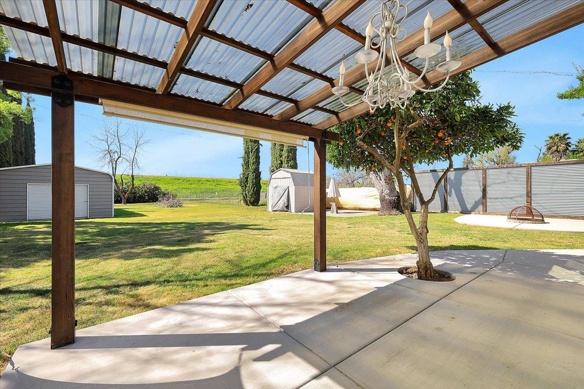 5664 Riverside Drive Olivehurst, CA 95961 - Photo 46 of 59