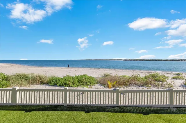 $30,000,000 | 3066 Southeast Island Point Lane, Stuart, FL 34996