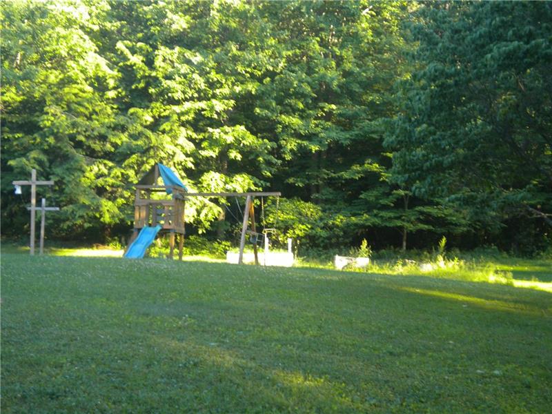 924 Valley Road Polk, PA 16342 - Photo 3 of 17