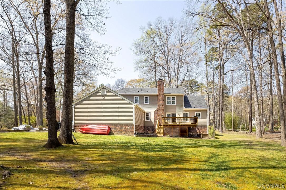 13331 Queensgate Road Midlothian, VA 23114 - Photo 39 of 46 a front view of house with yard and green space