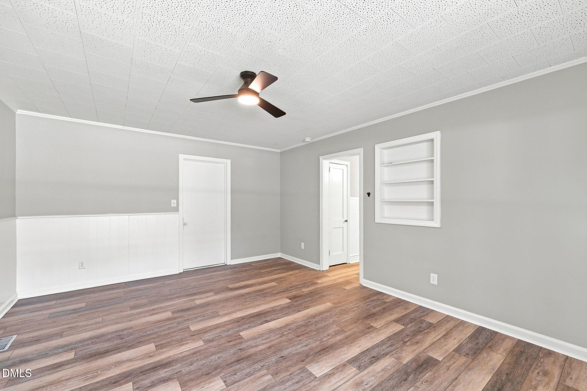 1305 Erwin Road Dunn, NC 28334 - Photo 3 of 51 12-web-or-mls-IMG_7104