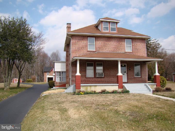 2435 Strasburg Road East Fallowfield, PA 19320 - Photo 1 of 25 Exterior Front