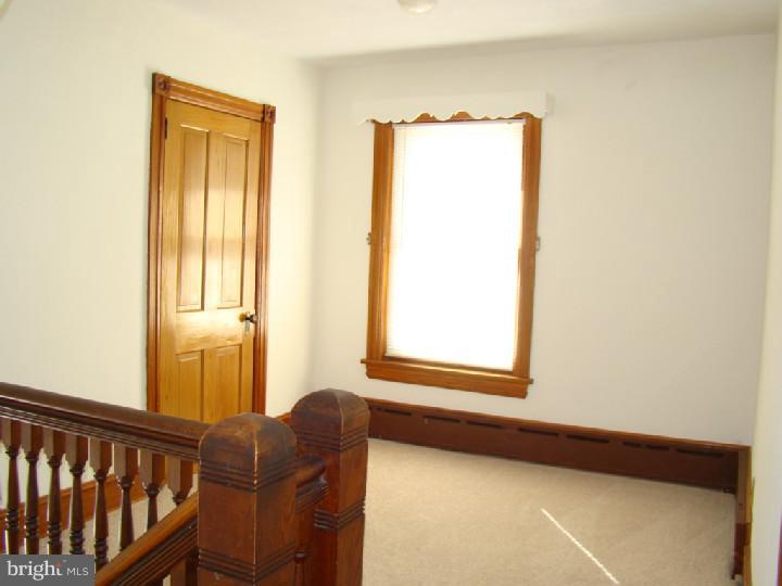 2435 Strasburg Road East Fallowfield, PA 19320 - Photo 16 of 25 Hallway