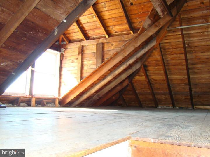 2435 Strasburg Road East Fallowfield, PA 19320 - Photo 20 of 25 Gallery Image 20