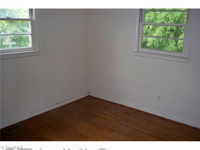 230 Cedar Street High Point, NC 27260 - Photo 5 of 5 2nd Bedroom.