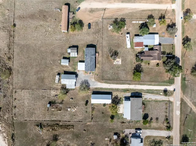$190,000 | Undisclosed Address, Nixon, TX 78140