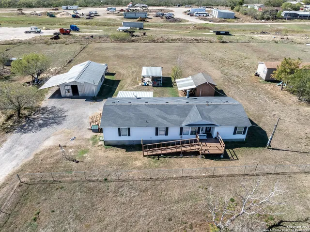 $190,000 | Undisclosed Address, Nixon, TX 78140