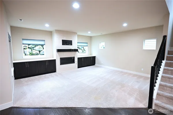 $3,999 | 19828 11th Drive Southeast, Bothell, WA 98012