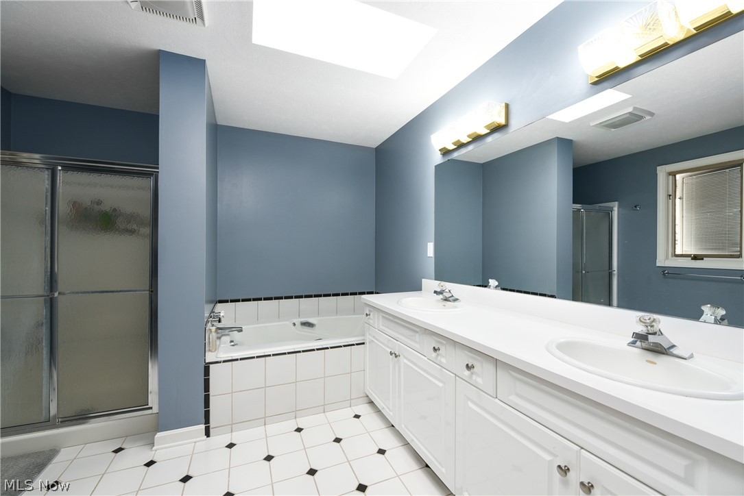26005 Butternut Ridge Road North Olmsted, OH 44070 - Photo 21 of 32 Gallery Image 21
