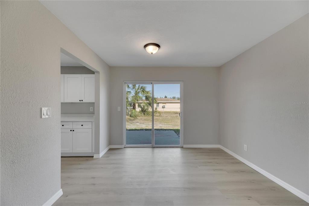 527 Fox Run Trail Apollo Beach, FL 33572 - Photo 17 of 53
