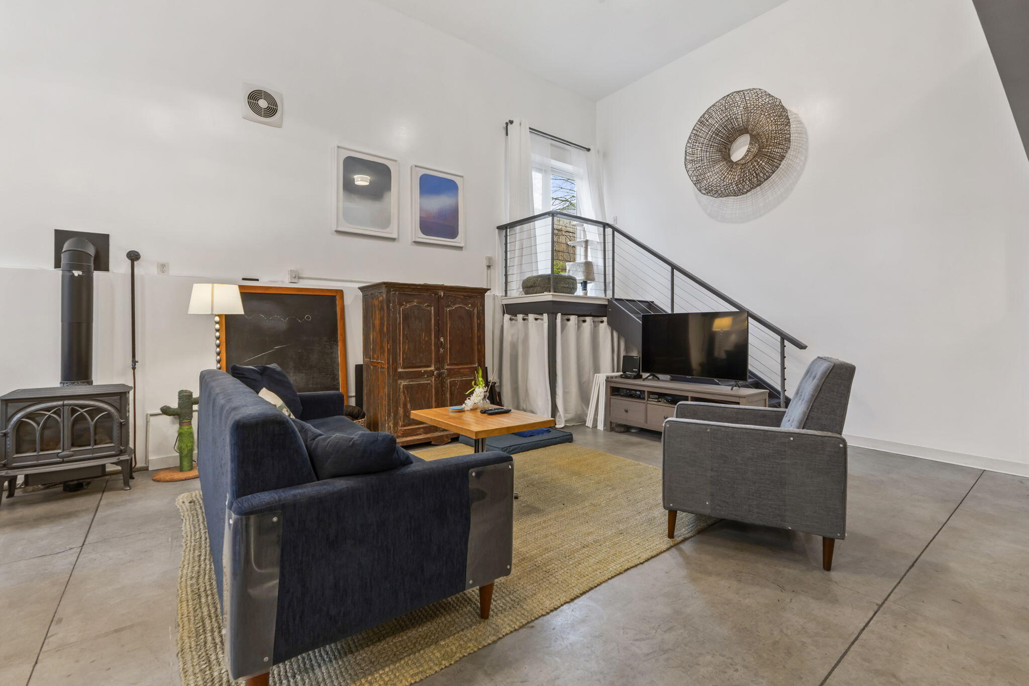 145 Anderson Street, Unit 4 Portland, ME 04101 - Photo 13 of 43 9-web-or-mls-145 Anderson St #4_109