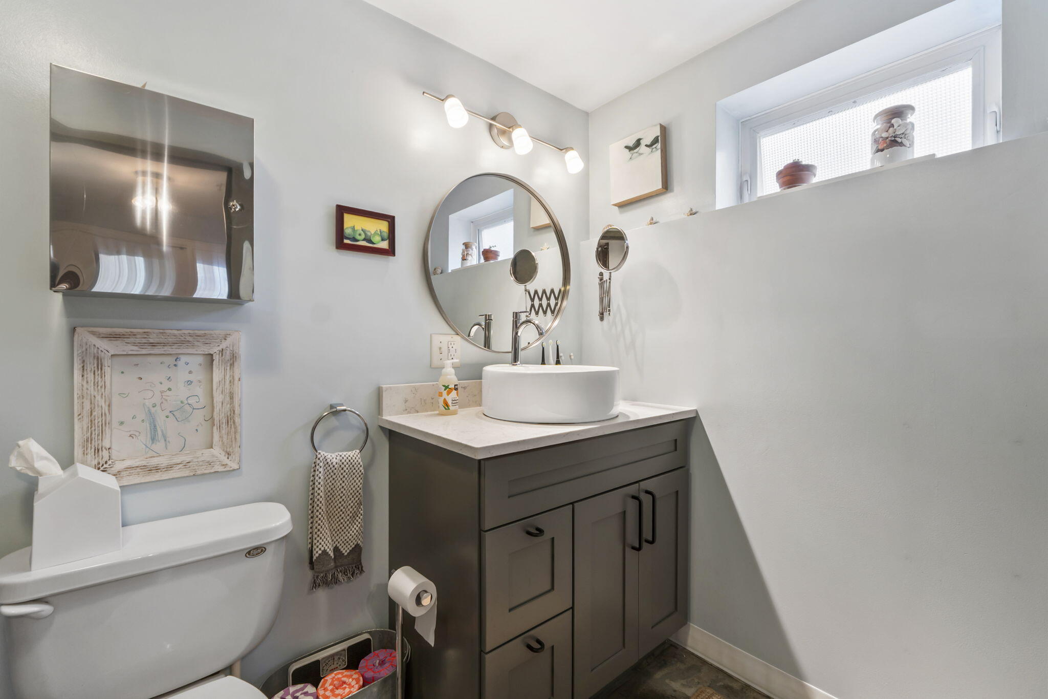 145 Anderson Street, Unit 4 Portland, ME 04101 - Photo 20 of 43 24-web-or-mls-145 Anderson St #4_124