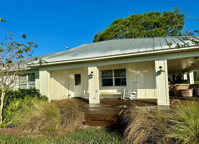 $2,395,000 | 14151 Center Street, Okeechobee, FL 34974