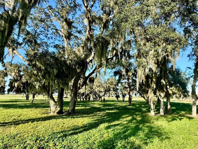 $2,395,000 | 14151 Center Street, Okeechobee, FL 34974