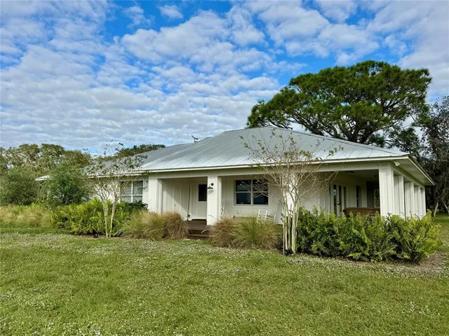 $2,395,000 | 14151 Center Street, Okeechobee, FL 34974
