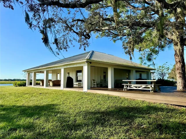 $2,395,000 | 14151 Center Street, Okeechobee, FL 34974