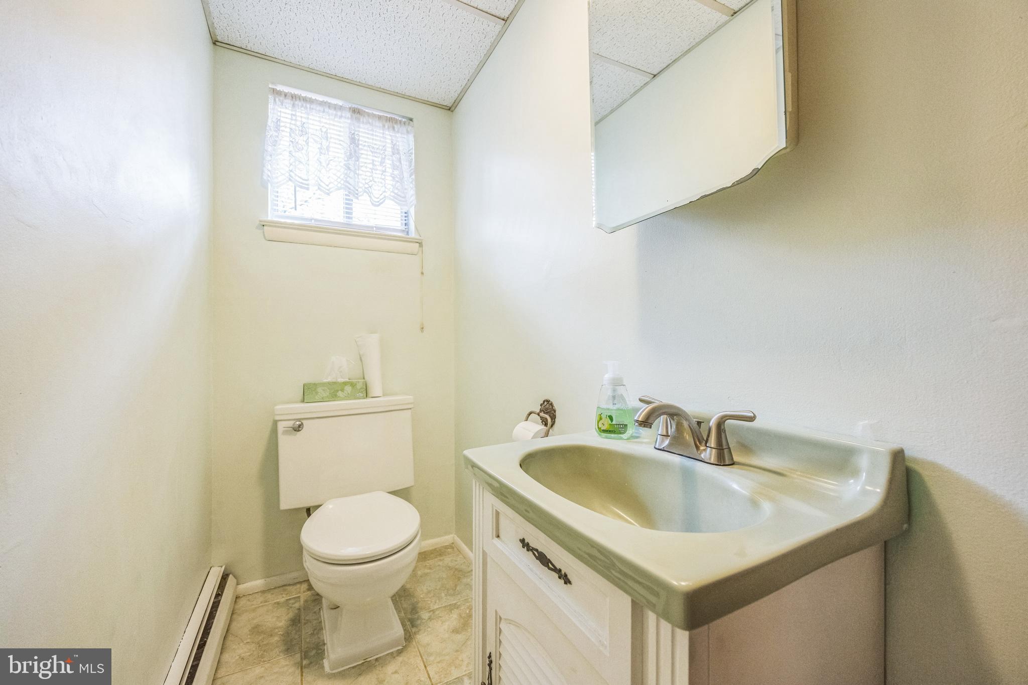 8 Lawrence Road Audubon, PA 19403 - Photo 24 of 36 Half bath