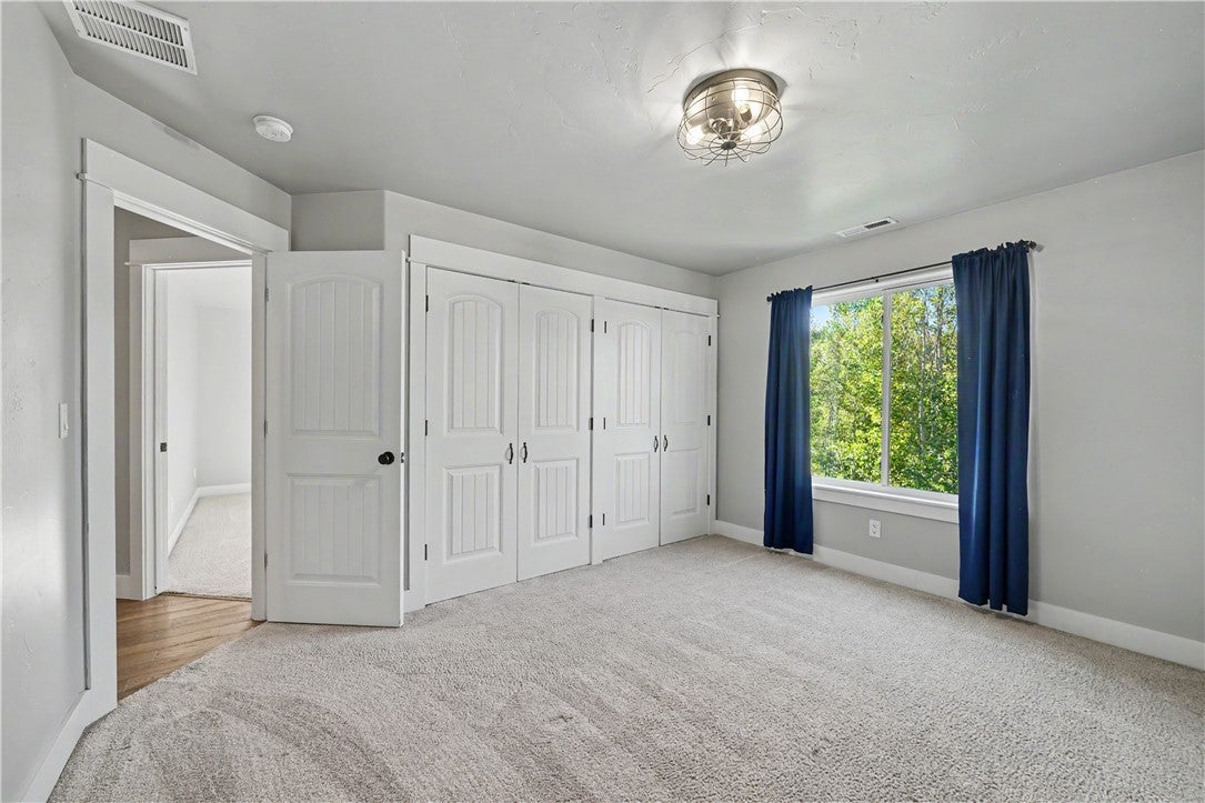 2328 Boylan Road Bozeman, MT 59715 - Photo 31 of 50 Gallery Image 31